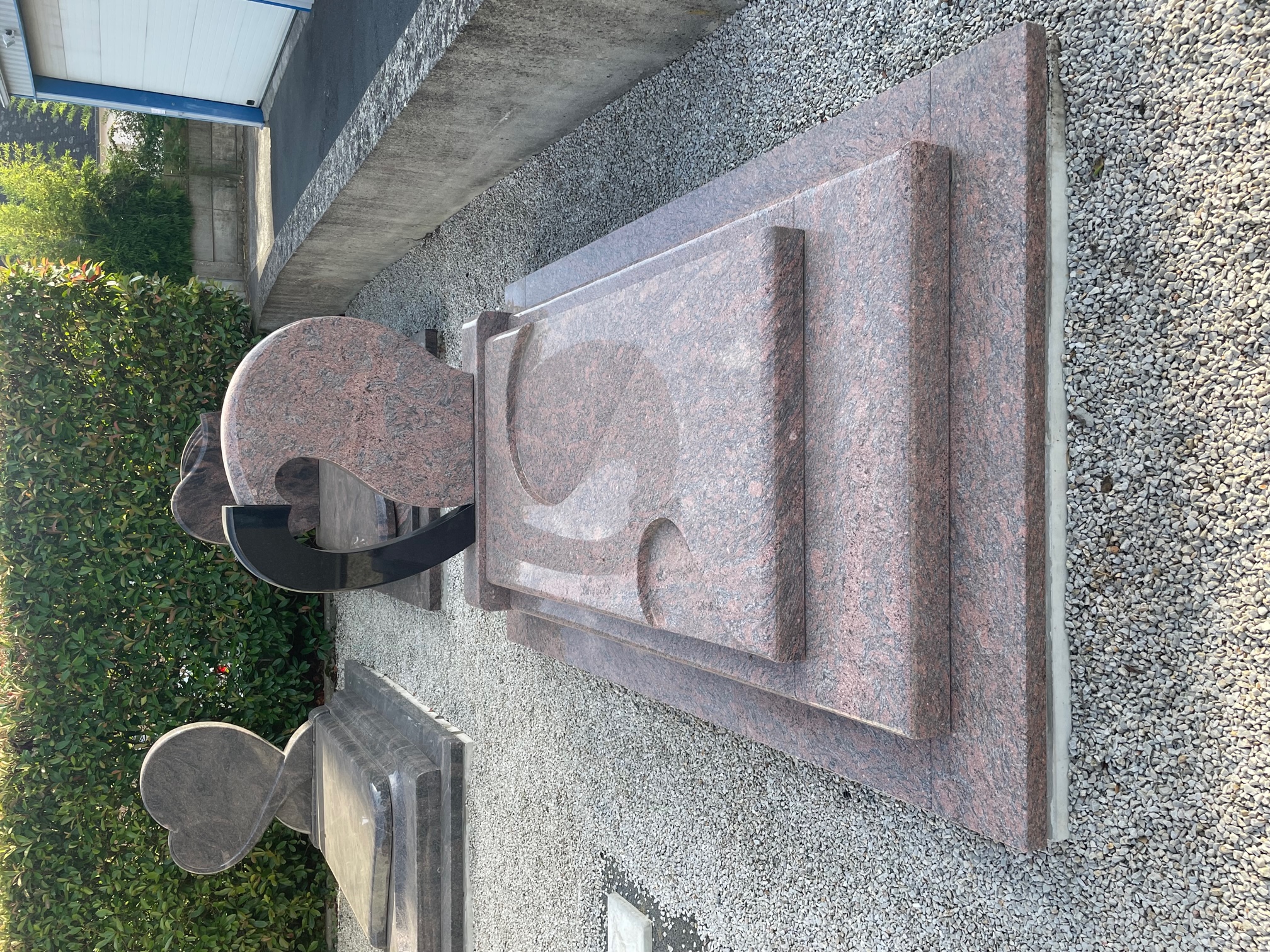 Monument fun&eacute;raire &mdash; Retiers