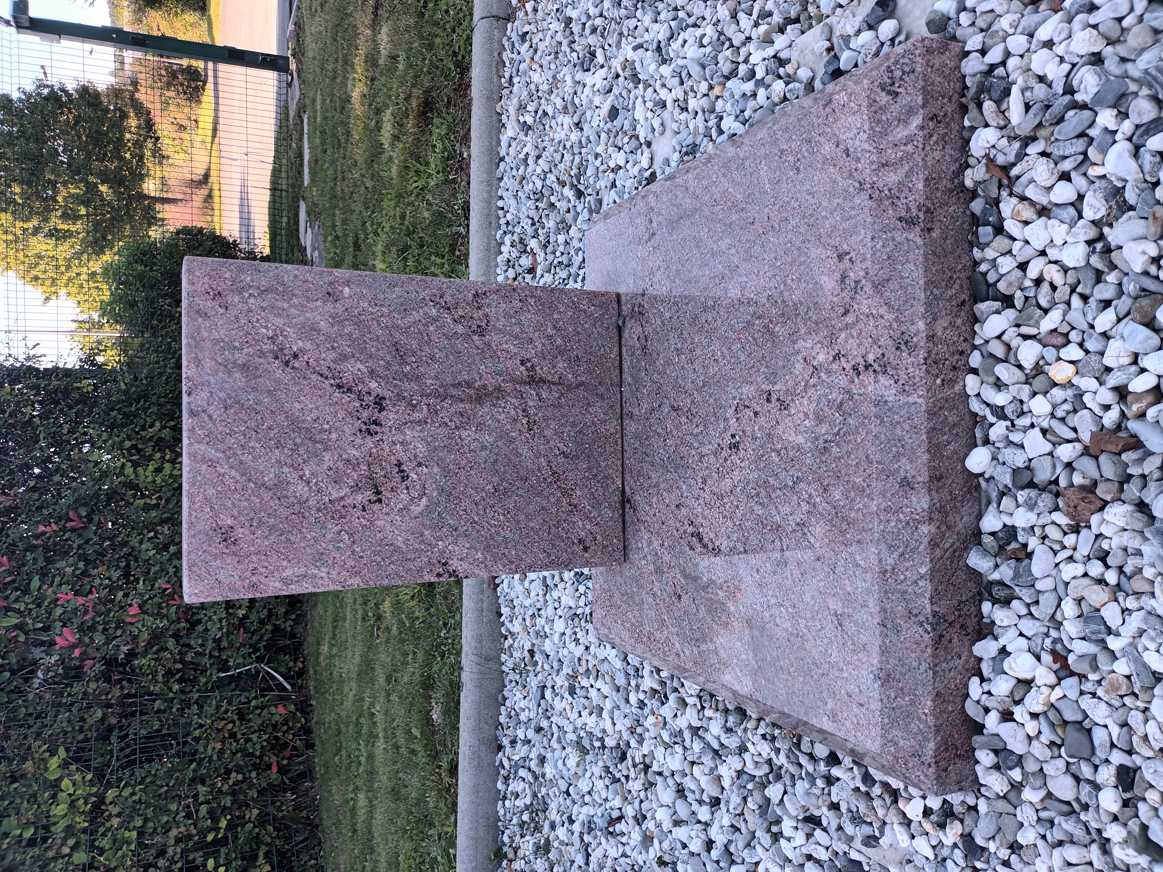 Monument fun&eacute;raire &mdash; Thorign&eacute;